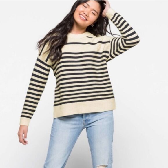 🤍 MSRP $98 Madewell Greensboro Beige Stripe Button-Back Sweater – Size Small 🤎 - Picture 3 of 11